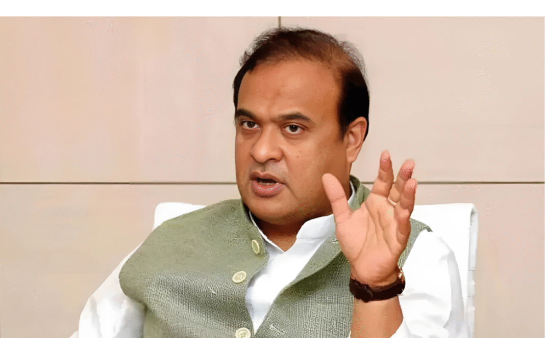 ভারতের আসাম রাজ্যে সীমান্তঘেঁসে বসবাসকারী আদিবাসীদের অস্ত্রের লাইসেন্স প্রদানে বিতর্ক