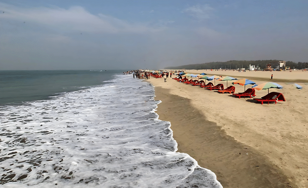 কক্সবাজার সৈকতে ডুবে মৃত্যুর মিছিল: ছয় মাসেই প্রাণ হারিয়েছে ১২ জন, ঘাটতি লাইফগার্ডে নিরাপত্তা হুমকির মুখে