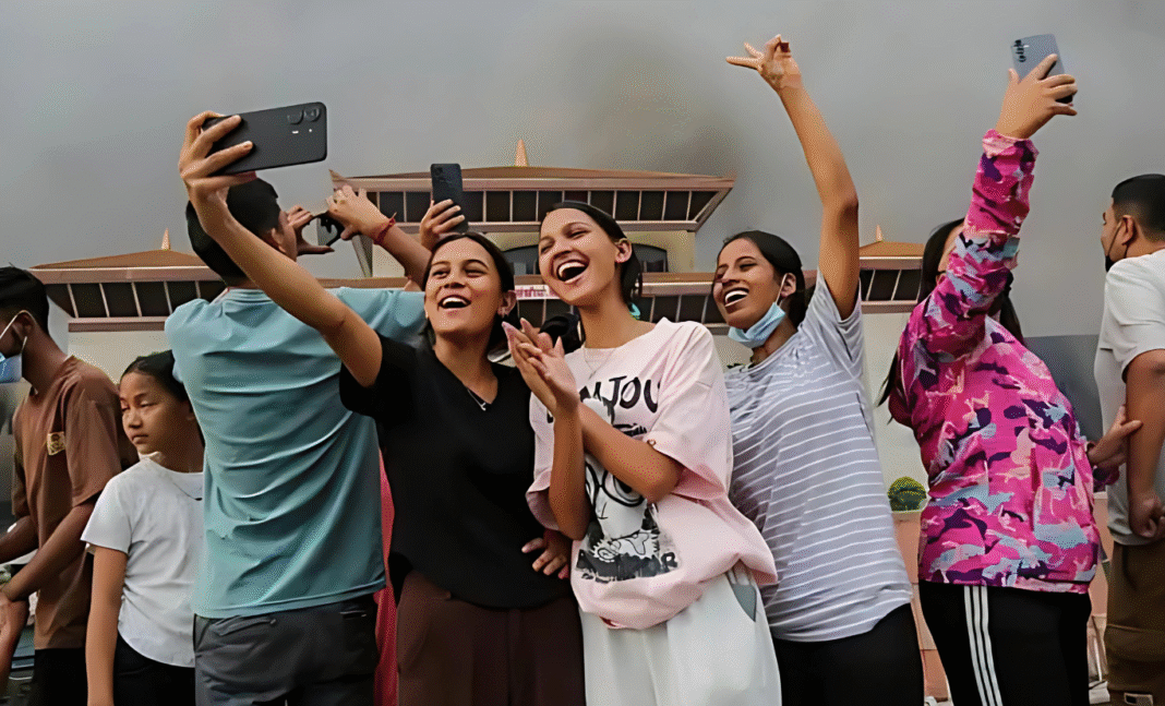 নেপালে নয়ই সেপ্টেম্বর: রাষ্ট্রপতির সাহস ও দেশের সংকট বিশ্লেষণ