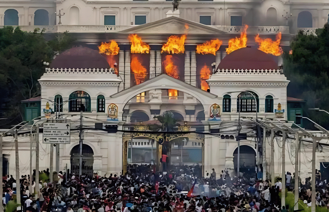 নেপালে জেন জি বিক্ষোভে অস্থিরতা: প্রধানমন্ত্রীর পদত্যাগ, আগুনে জ্বলছে পার্লামেন্ট ও নেতাদের বাড়ি