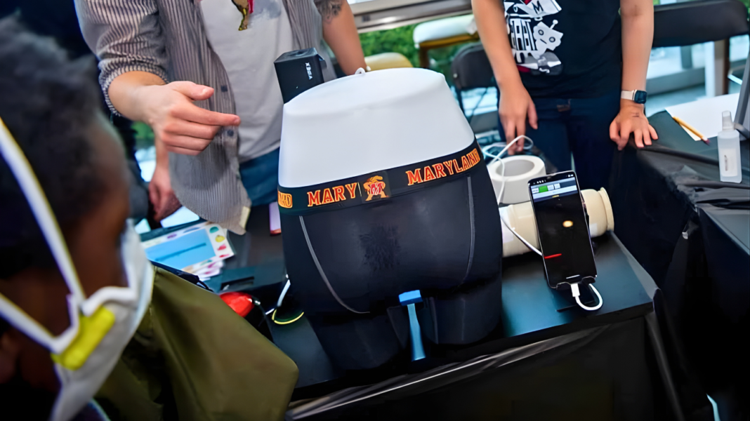 বাতকর্ম গুনে দেবে প্রযুক্তি! মেরিল্যান্ডের স্মার্ট অন্তর্বাস ভাইরাল