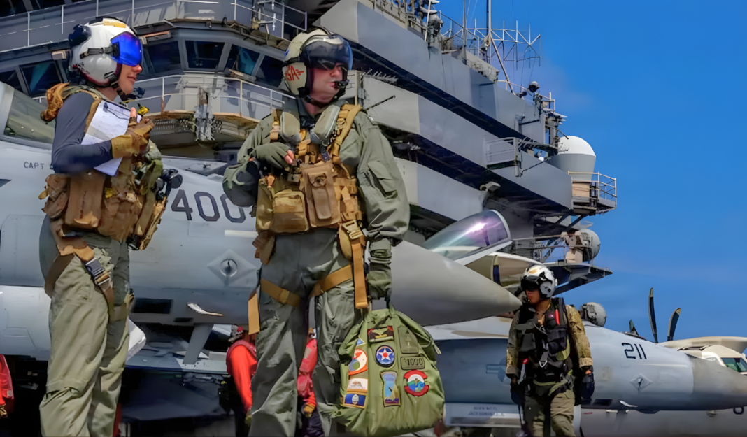 ট্রাম্পের নির্দেশ পেলেই হামলা? মধ্যপ্রাচ্যে হাজার হাজার মার্কিন সেনা মোতায়েন